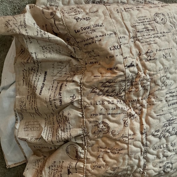 Quilt - Picture 2 of 3